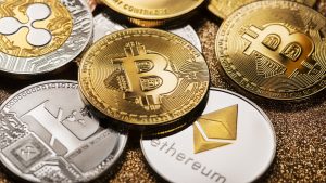 Bitcoin, Ethereum or Something Else: Where to Invest in 2025